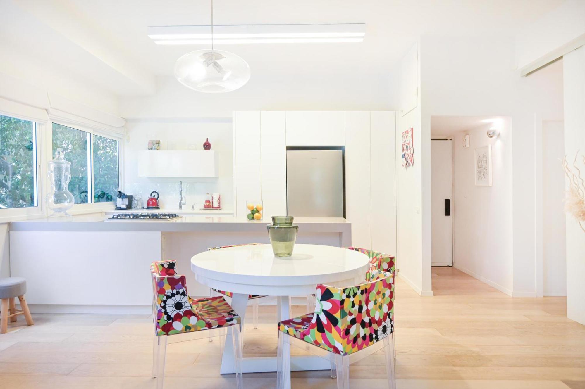 Apartment Sea&sun 2br Close Gordon By Holyguest *