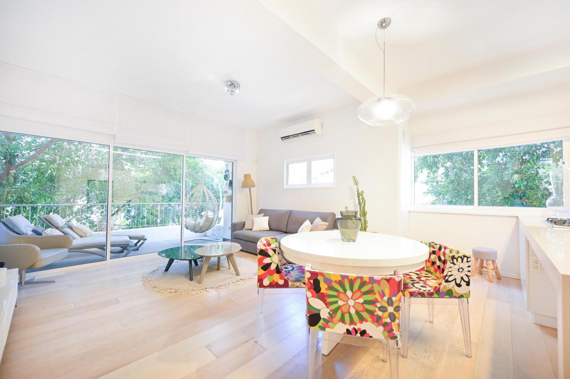 Apartment Sea&sun 2br Close Gordon By Holyguest *